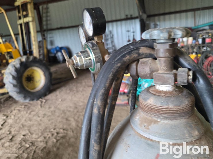 miller-200-welder-image-10