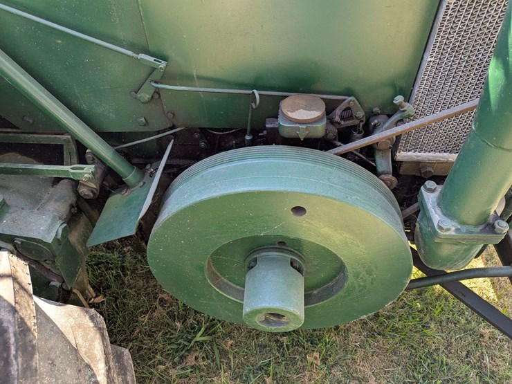 field-marshall-tractor---diesel-image-10
