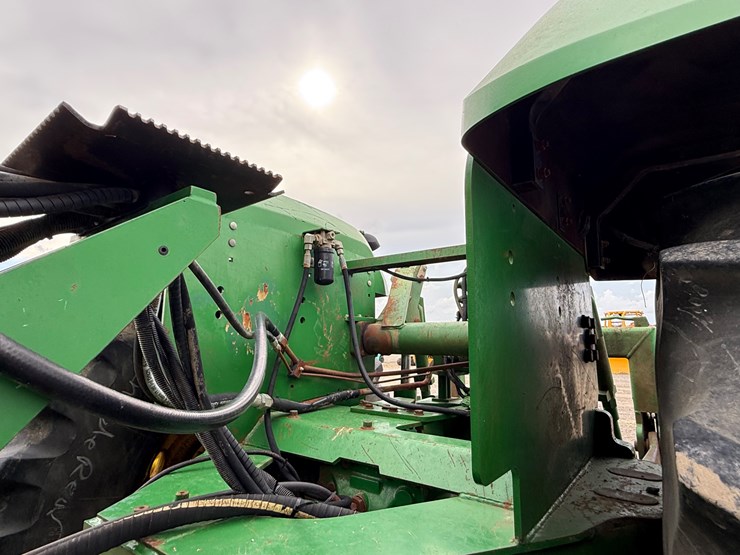 2005-john-deere-9220-image-57
