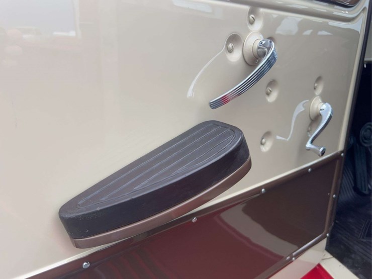 1948-diamond-t-201-one-ton-pickup-image-90