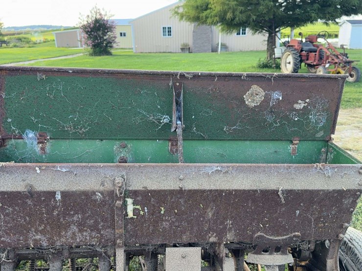 8ft-grain-drill-image-29