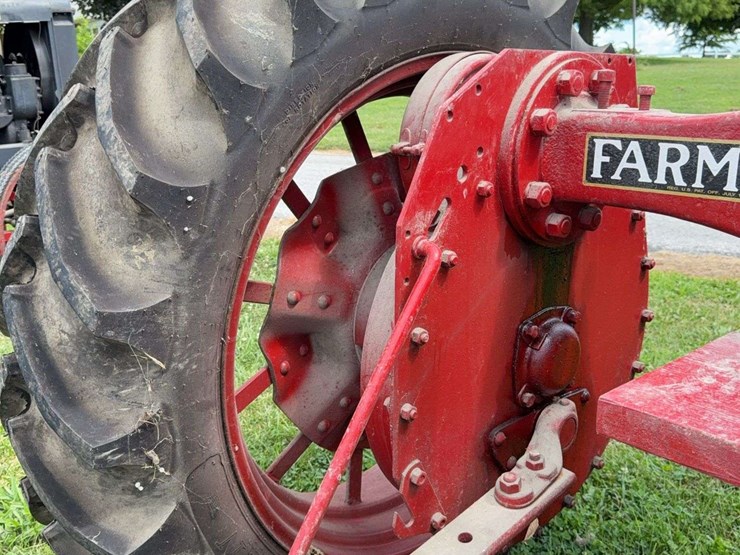 farmall-f-30-image-28