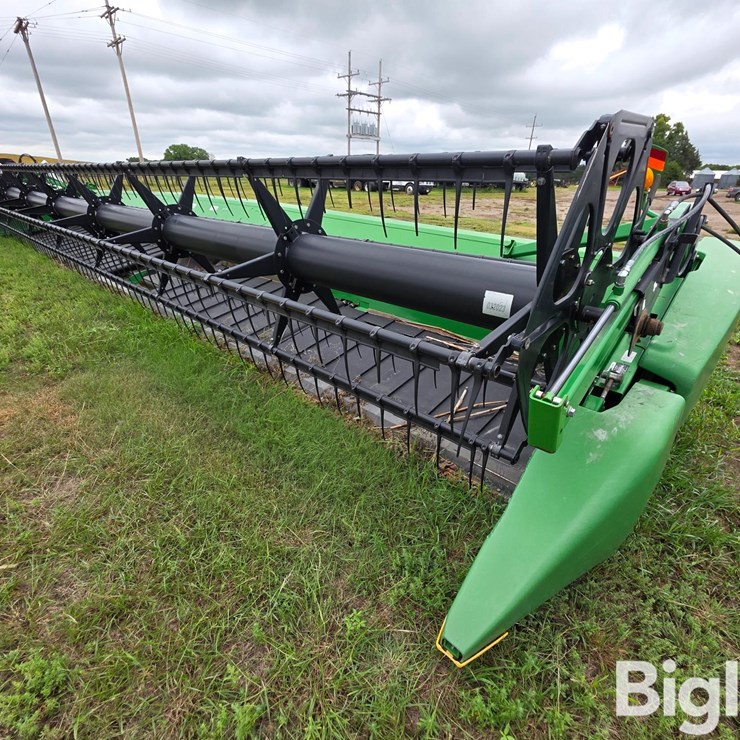 2013 JOHN DEERE 635FD