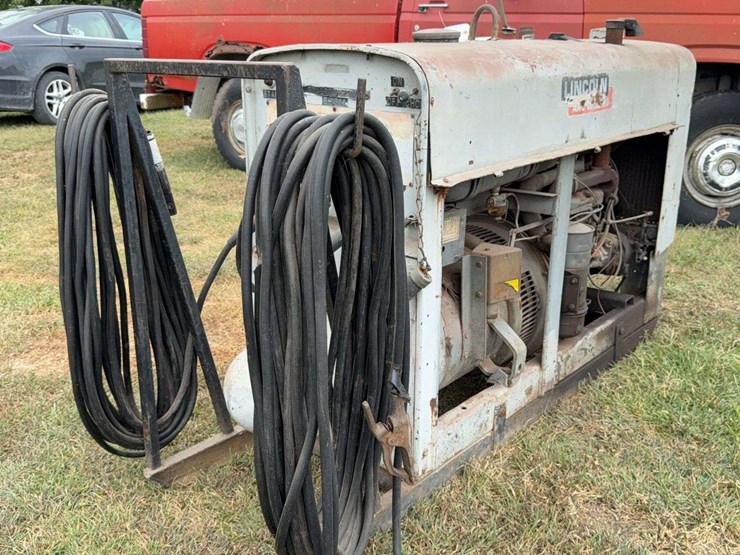 lincoln-welder-image-4