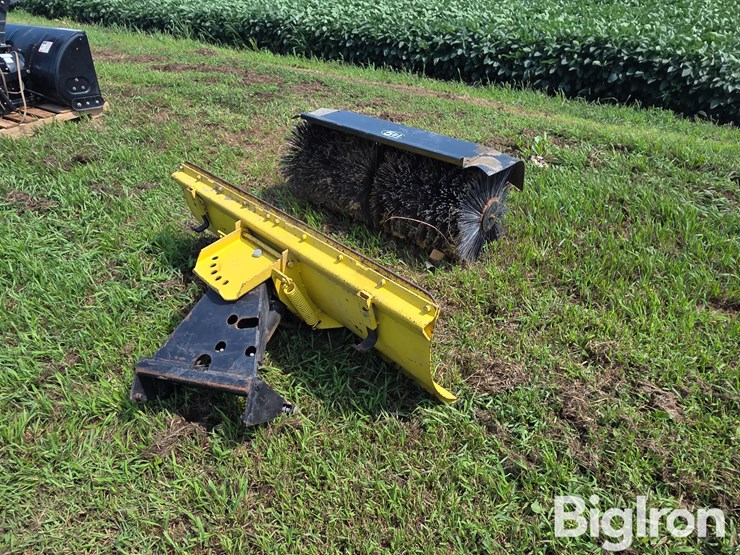 ardisam-snow-moving-attachments-image-1