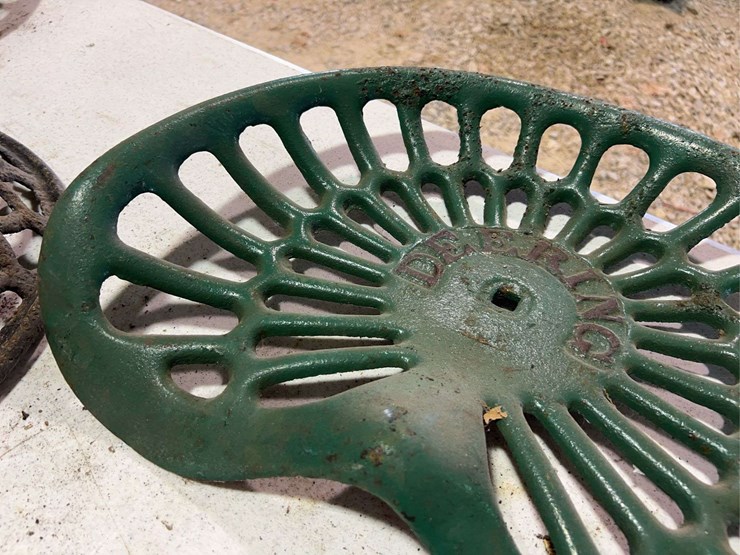 (3)-cast-iron-seats-image-13
