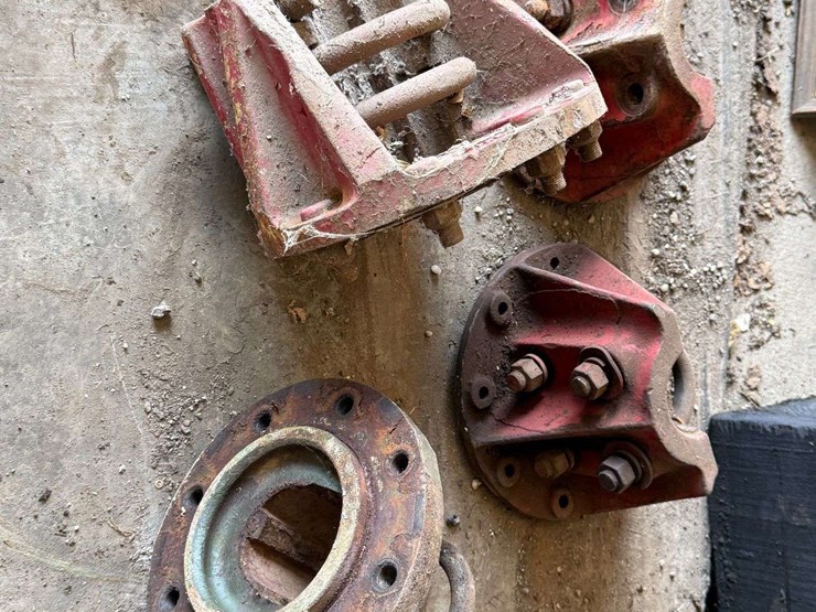(4)-wheel-hubs-image-4