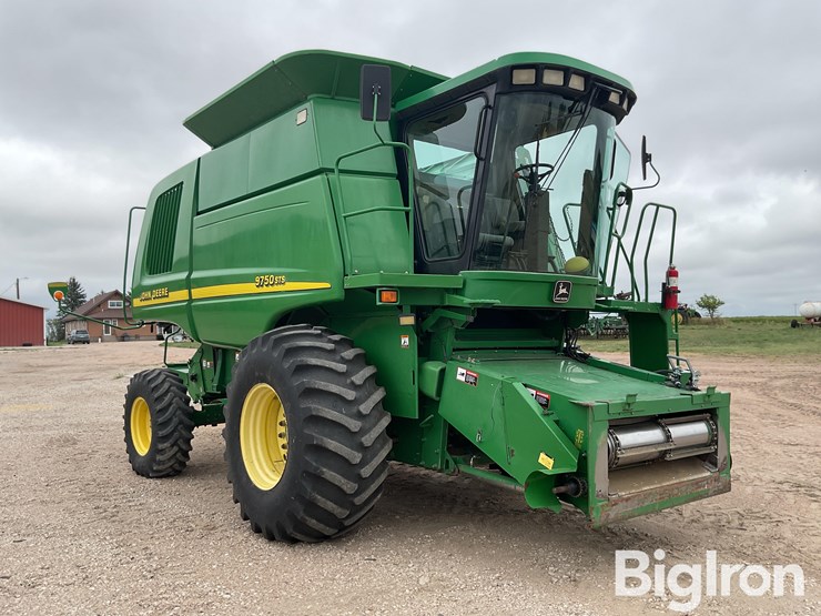 2001-john-deere-9750-sts-image-3