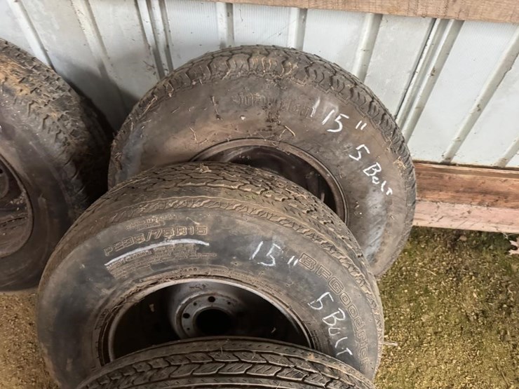 4-15"-tires-&-rims-image-4