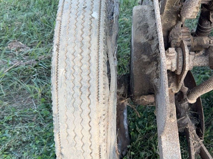 8ft-grain-drill-image-15