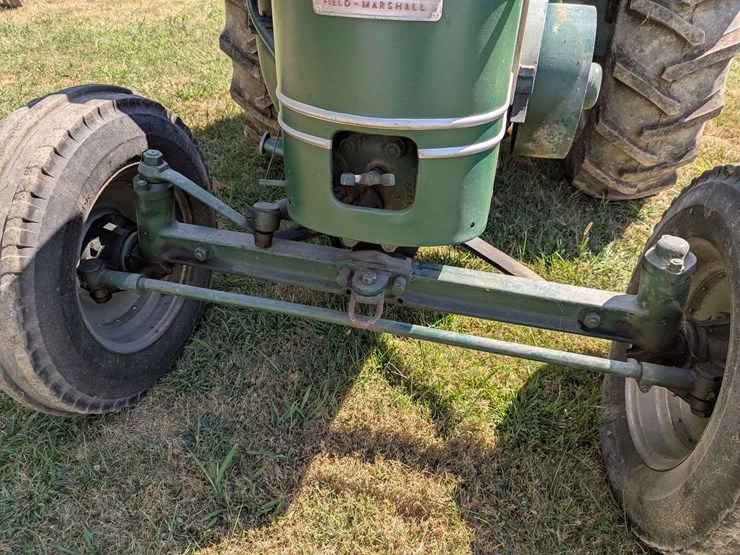 field-marshall-tractor---diesel-image-13