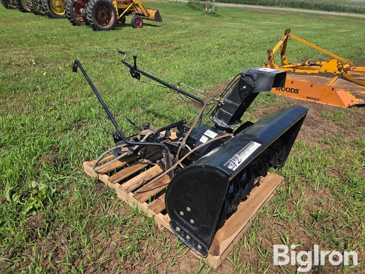 john-deere-318-image-3