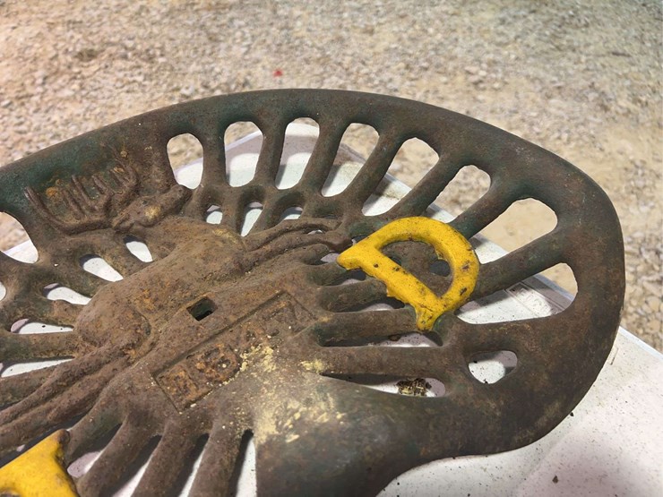 (3)-cast-iron-seats-image-14