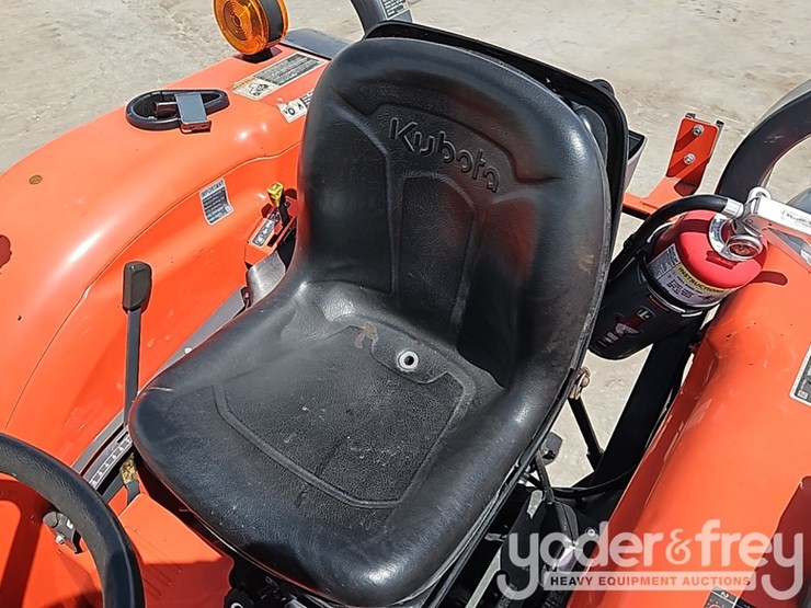 2019-kubota-l3901-image-23
