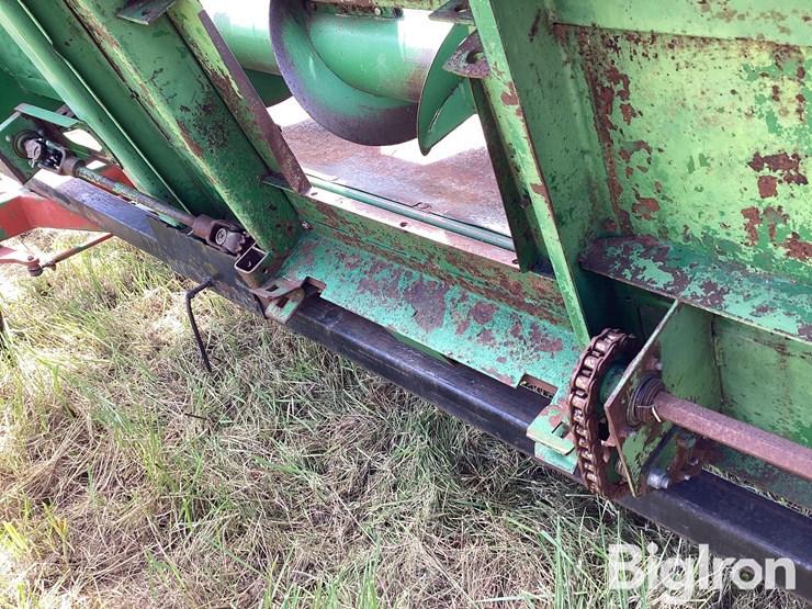 john-deere-444-image-14