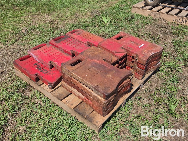 international-front-tractor-weights-image-3