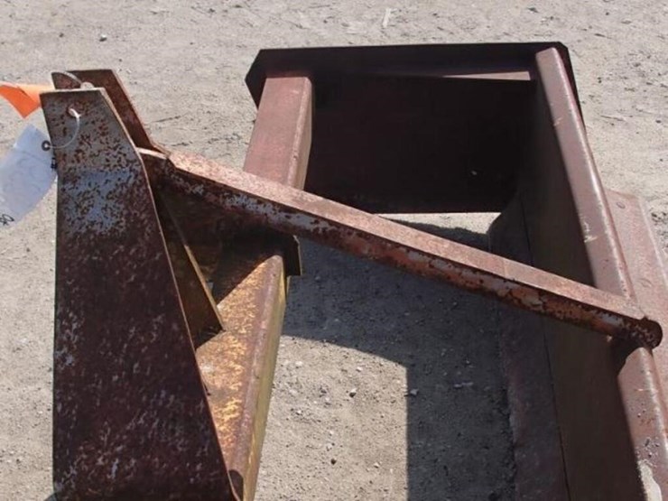 84-in.-3-pt-hitch-box-scraper-image-17