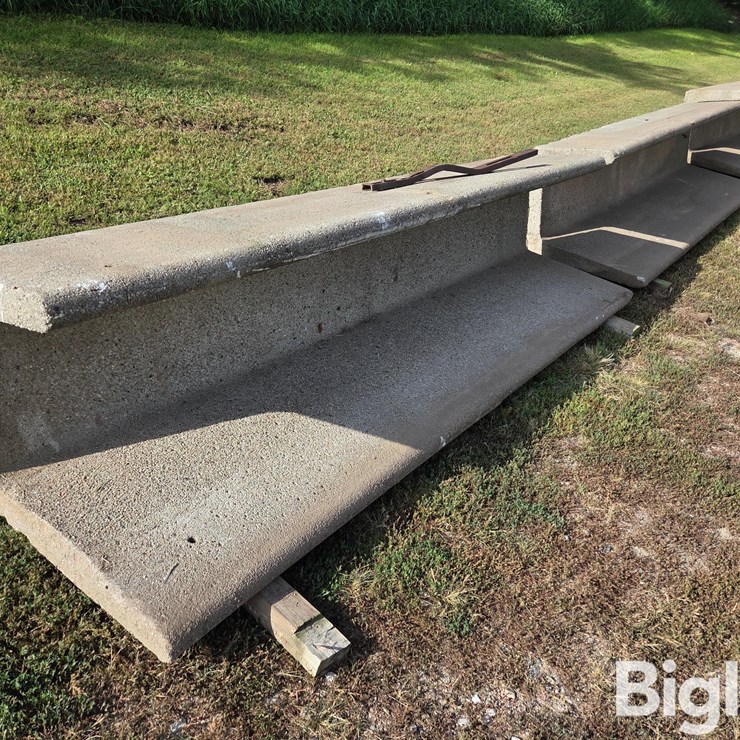 Concrete Feed Bunks