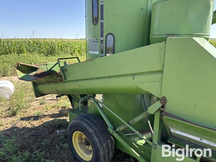 john-deere-700-image-15