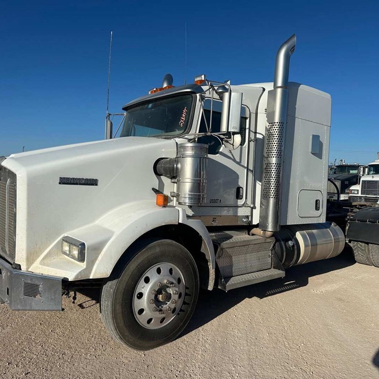 2018 KENWORTH T800