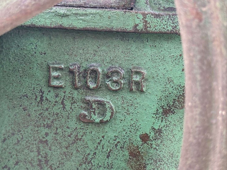 john-deere-1½-hp-type-e-hit-and-miss-engine-image-22