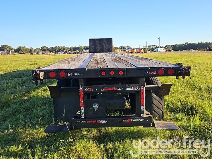 2006-wade-flatbed-image-17