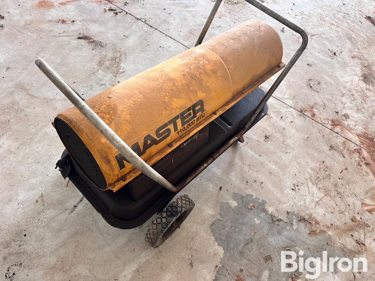 master-110,000-btu-kerosene-heater-image-6