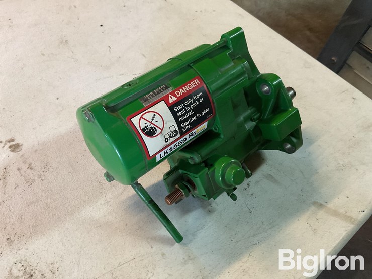 john-deere-12-image-3