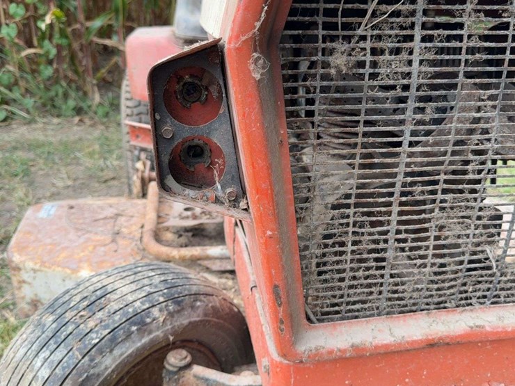 allis-chalmers-712s-image-12