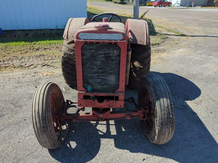 international-harvester---mccormick-deering-d-50-image-12