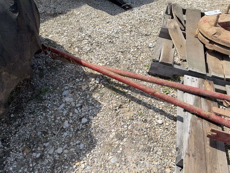 cultivator-lift-arms-image-3