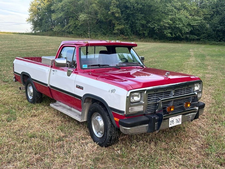 1991-dodge-d250-image-2