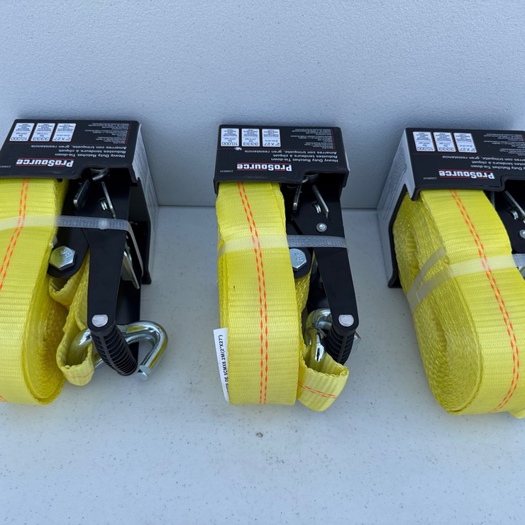 #1015 • 2in X 27ft Ratchet Straps