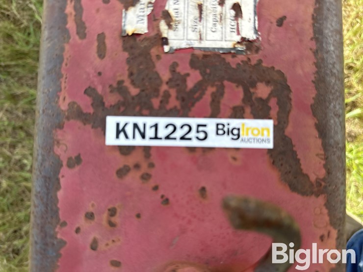 martens-manufacturing-pull-type-12-bar-spike-tooth-harrow-image-18