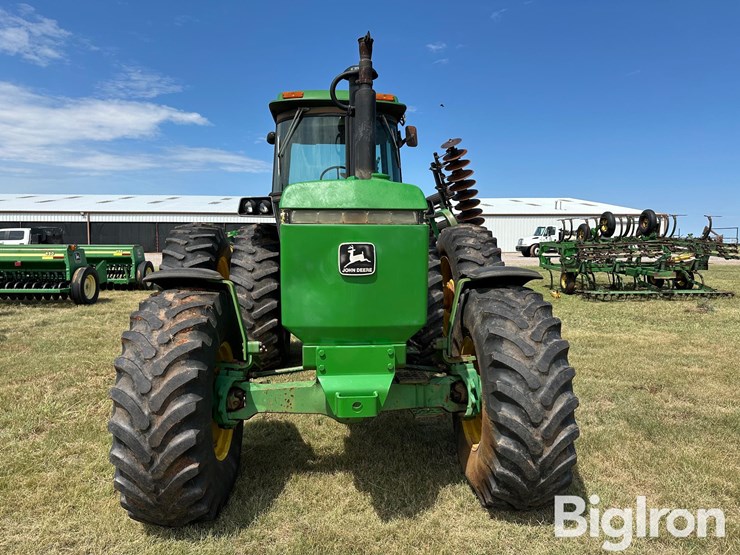1984-john-deere-4650-image-2