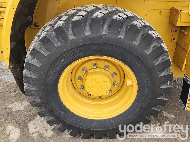 2018-caterpillar-910m-image-10