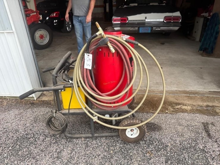 north-star-industrial-hot-box-pressure-washer-image-5