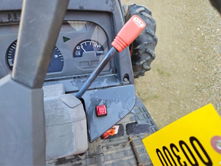 kubota-l3710-image-31