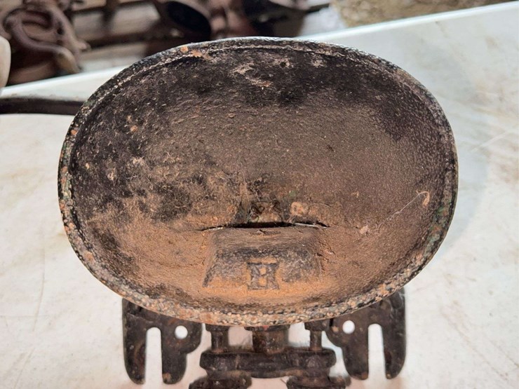 (2)-black-hawk-corn-sheller-image-15