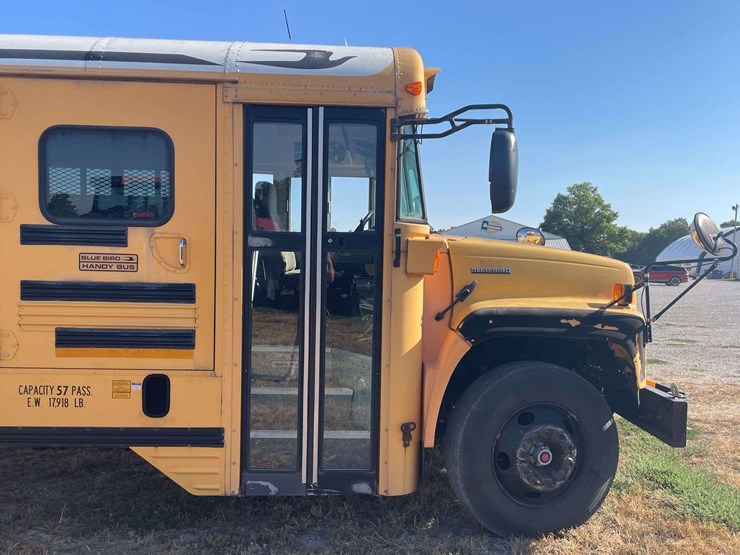 2002-bluebird-school-bus-image-43