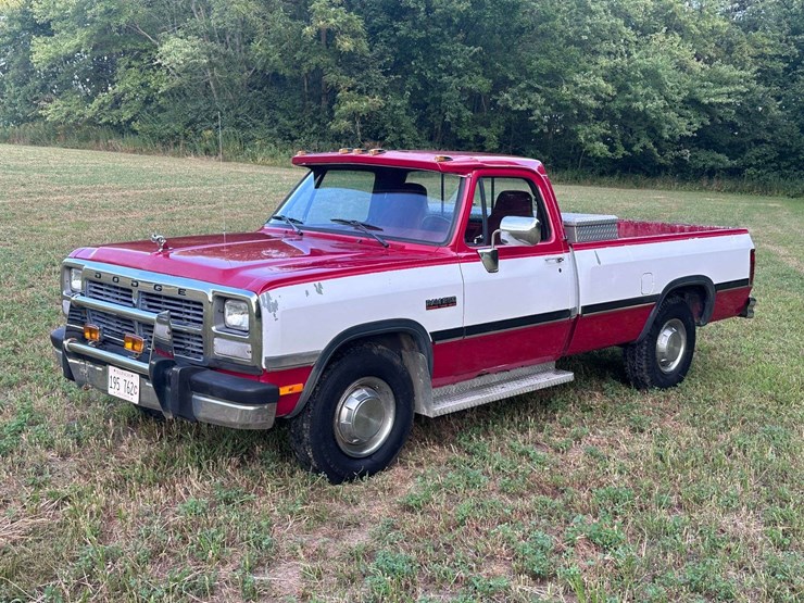 1991-dodge-d250-image-1