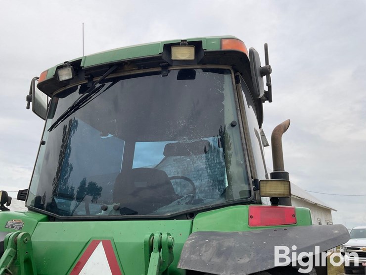 1997-john-deere-8200-image-13