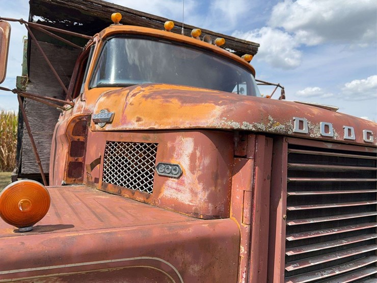 dodge-800-image-37