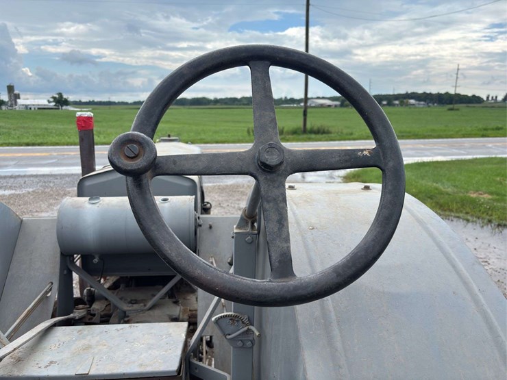 wallis-20-30-tractor-image-34