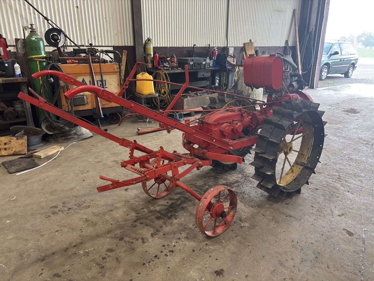 centaur-walk-behind-garden-tractor-model-f-5hp-image-3