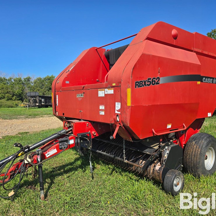 2005 CASE IH RBX562