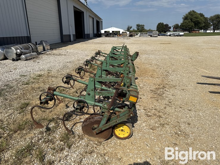 john-deere-6-image-4