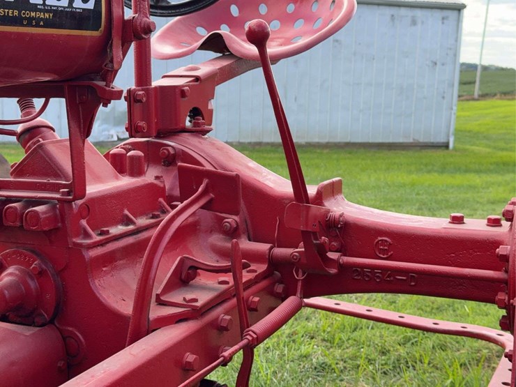 farmall-f-20-image-63