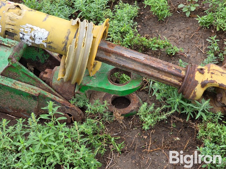 john-deere-1518-image-10
