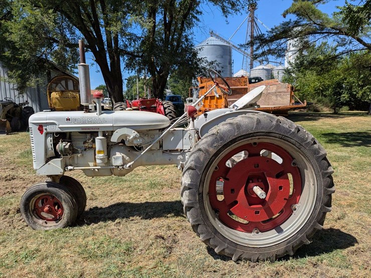 mccormick-farmall-c-demonstrator-image-2